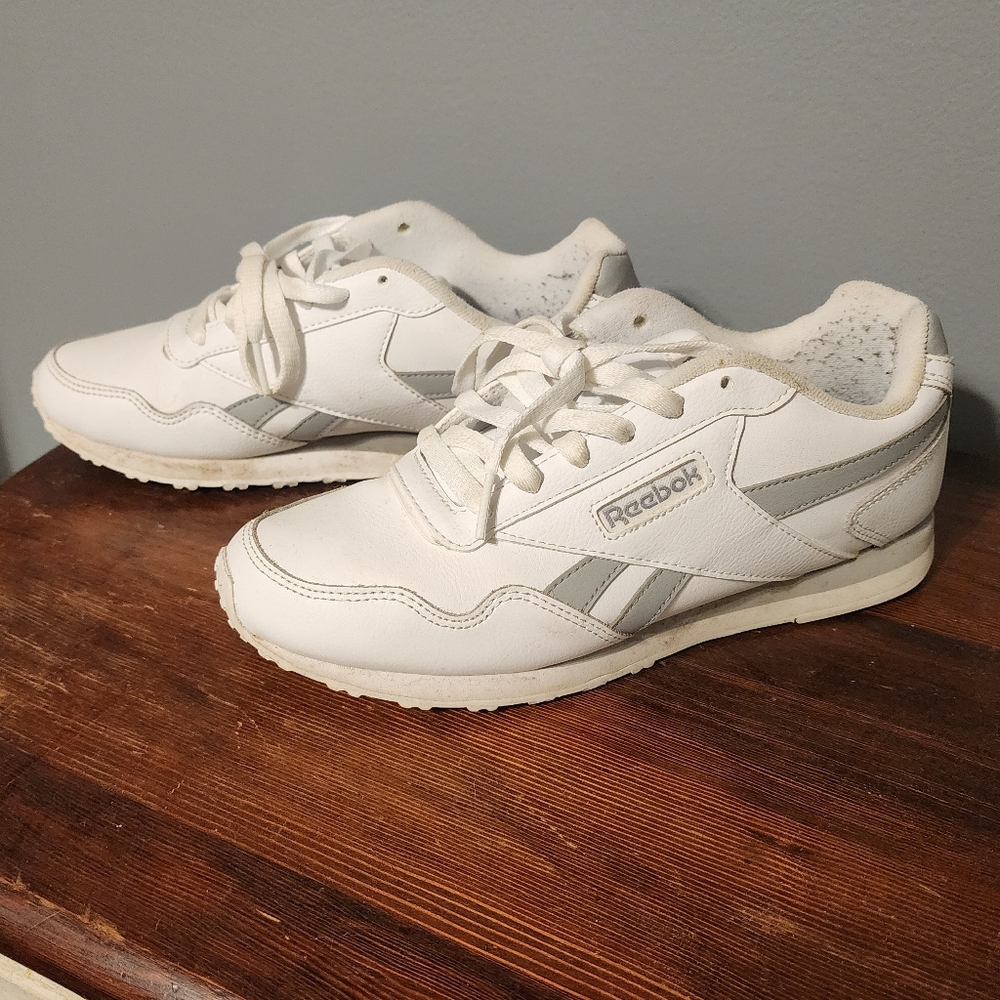 Reebok Classic size 7